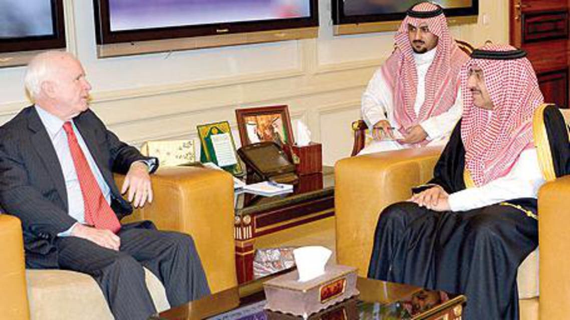 وزير الداخلية السعودي مع ماكين