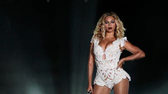 Beyoncé surprises fans with iTunes album release