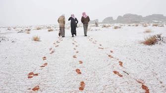 Mideast storm settles snow on Saudi Arabia