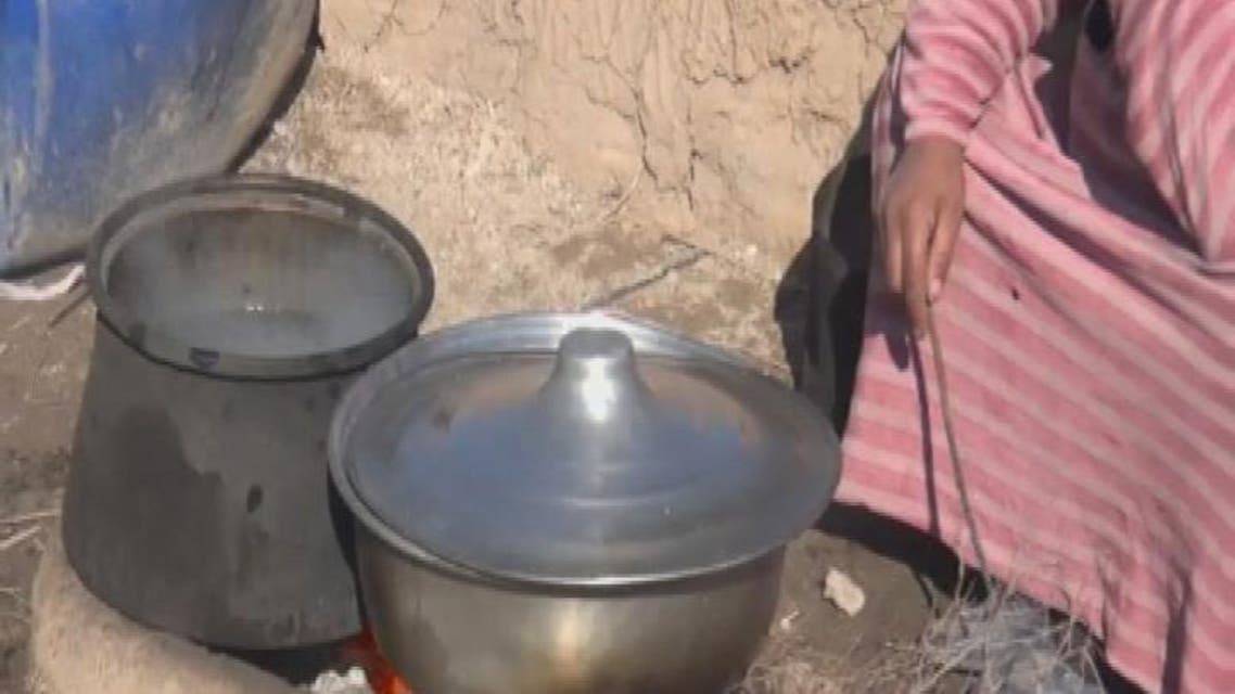THUMBNAIL_ النازحون في دير الزور هربوا من القصف إلى الجوع والبرد