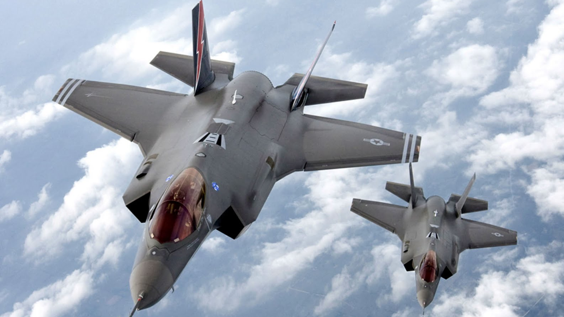 طائرة F35 الامريكية المقاتلة