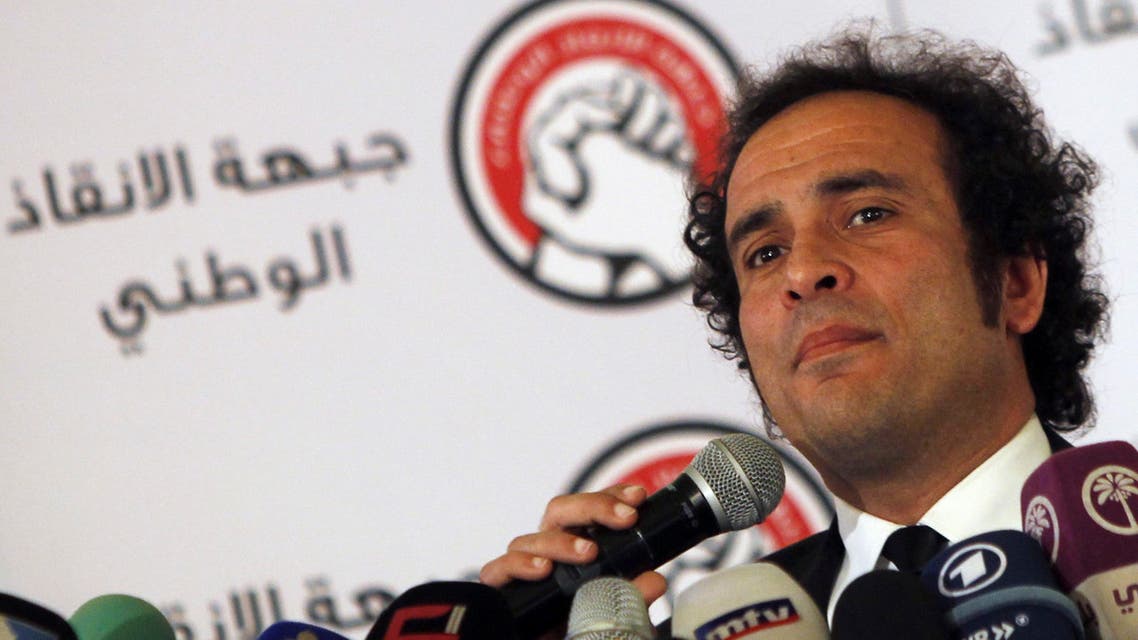 Liberal politician and member of Egypt's opposition coalition Amr Hamzawy attends a news conference in Cairo December 23, 2012. reuters