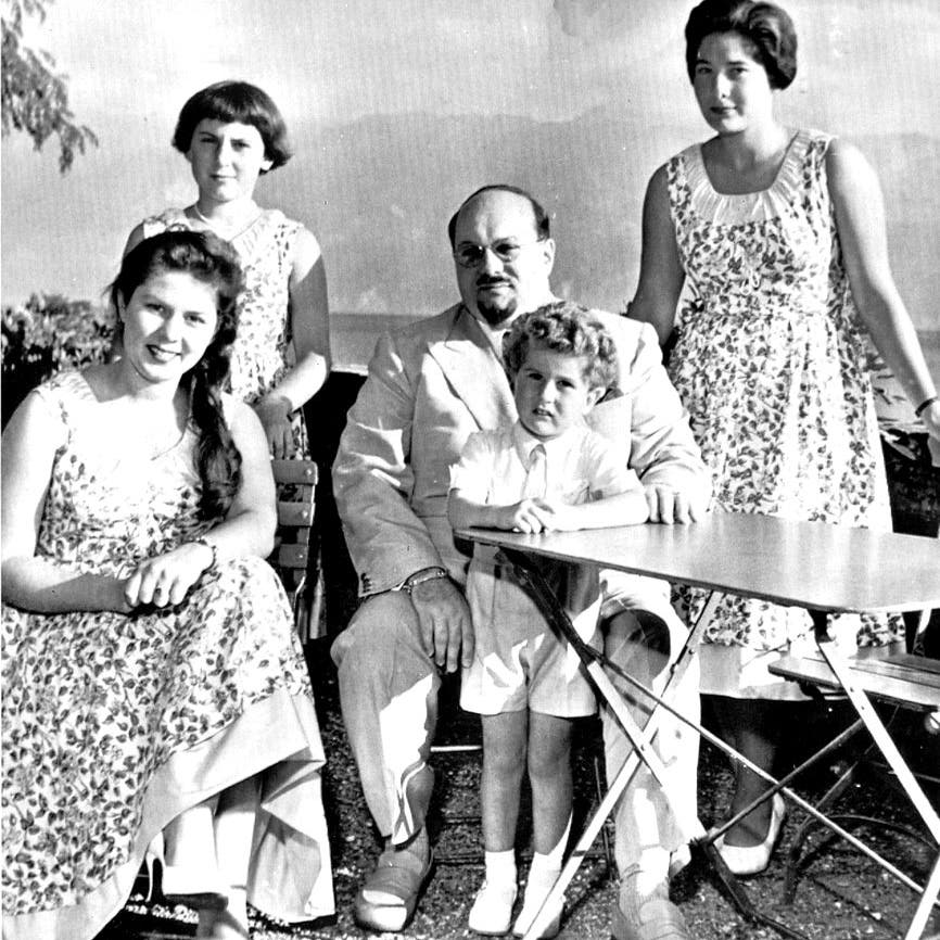 Kng Faruk Saudi Arab Sex - Egypt's King Farouk: philanderer or family man? | Al Arabiya English