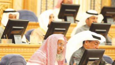 Members of the Shoura Council debate key issues at its session in Riyadh on Monday. (Photo courtesy: SPA)