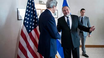 Israel hawk Lieberman champions Kerry peace efforts 