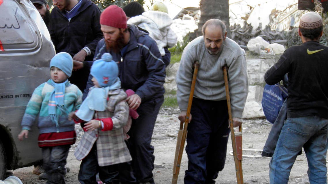 Syrians flee Homs