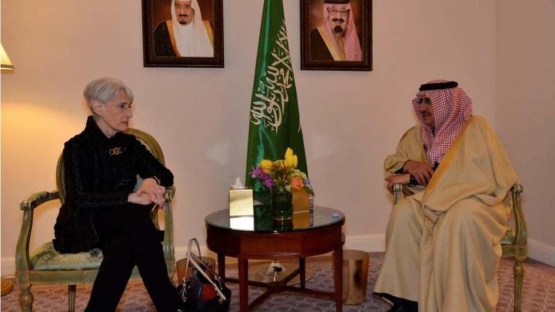 الأمير محمد بن نايف خلال استقباله شيرمان