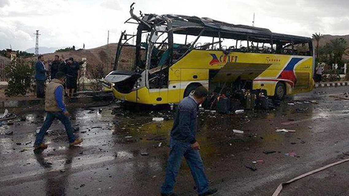 قتلى وجرحى في انفجار حافلة قرب الحدود المصرية مع إسرائيل