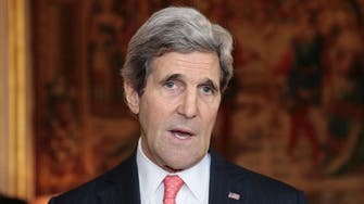 Kerry discusses Middle East peace in Paris talks