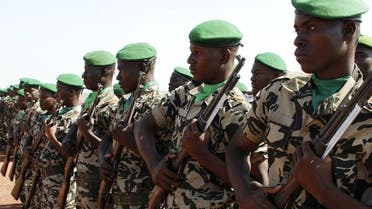 عناصر من الجيش المالي جيش مالي