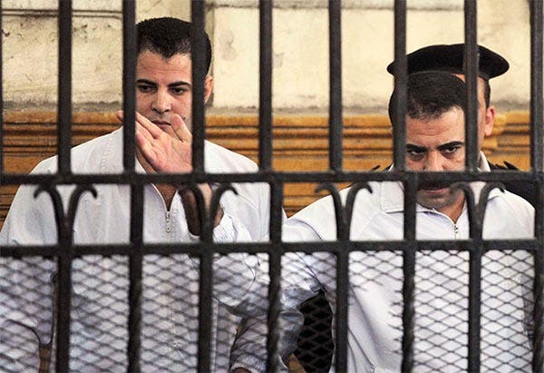 السجن المشدد 10 سنوات على الشرطيين قاتلي خالد سعيد