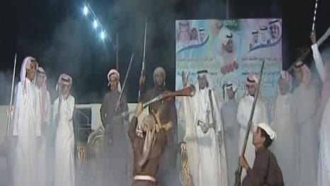فيديو التعشير استعراض اشبه مايكون في ساحة الحرب