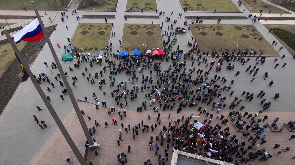 pro russian demonstrators in donetsk reuters