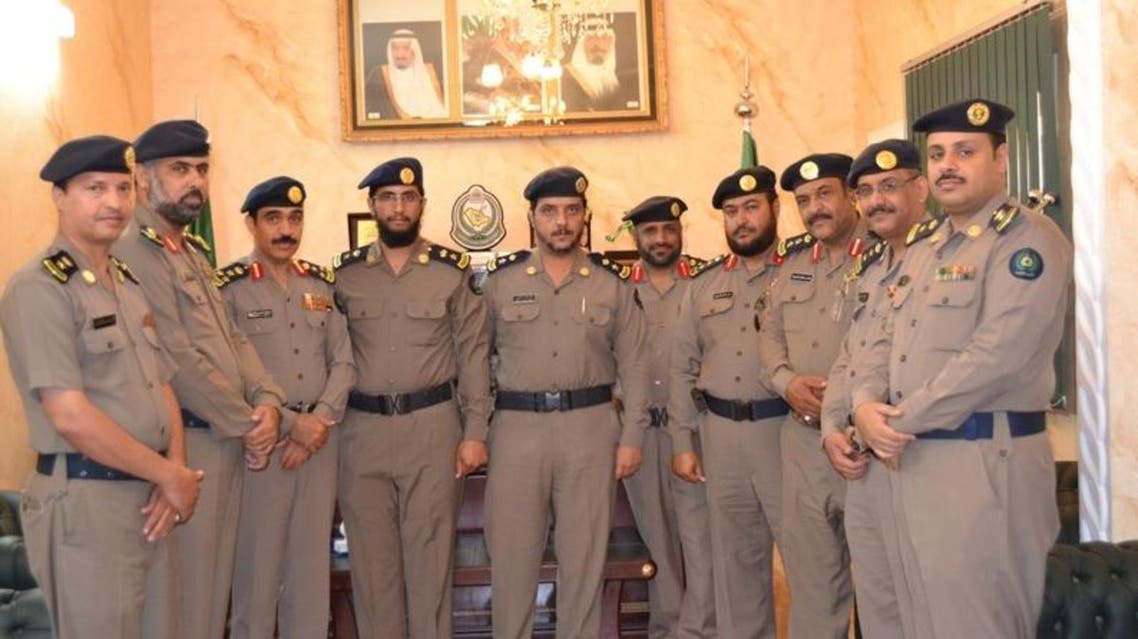 ضباط رتبهم الجديدة