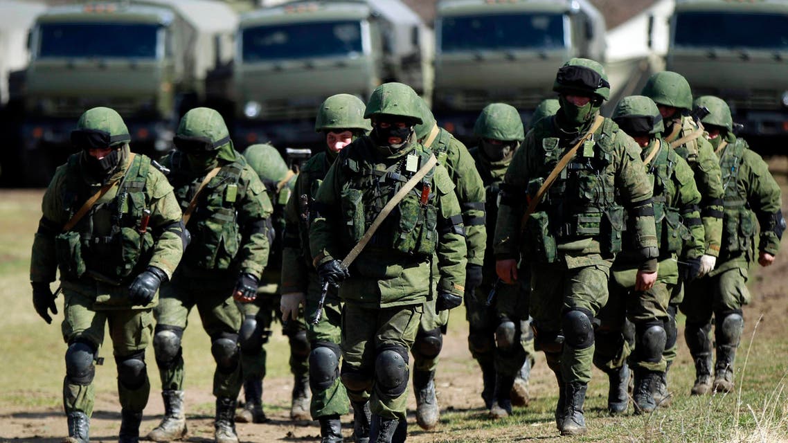 Tensions mount in Crimea