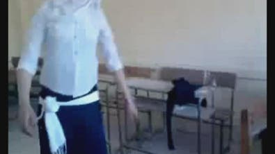 ''مصری بریٹینی'' اسکول طالبہ کے رقص کی آن لائن مقبولیت