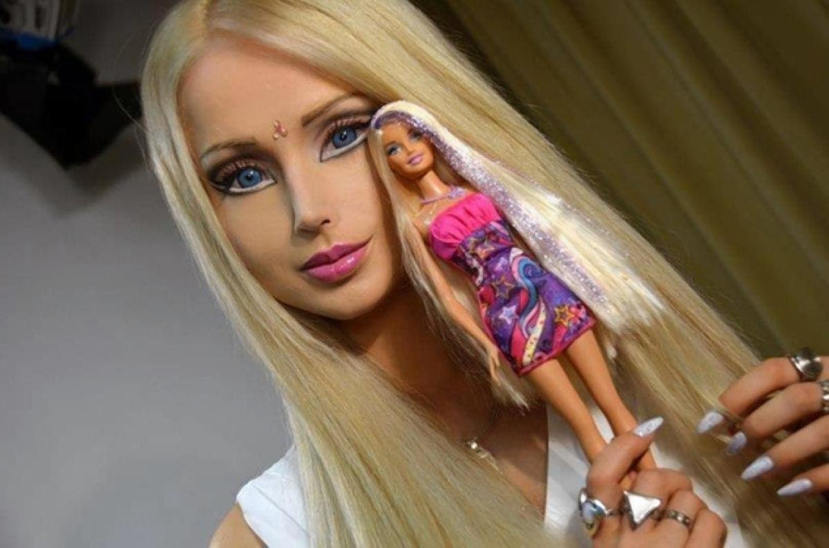 Valeria store lukyanova child