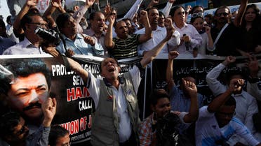 Pakistani journalists and cameramen protested against the attack on television anchorperson Hamid Mir. (File photo: Reuters)