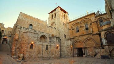كنيسة القيامة في القدس المحتلة: الباب إلى اليمين مغلق منذ صلاح الدين