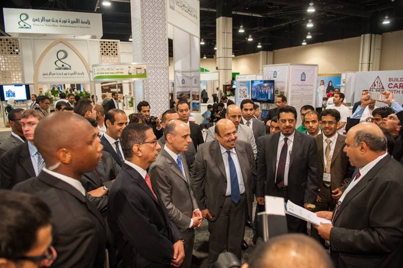 تخريج 12500 مبتعث من برنامج خادم الحرمين