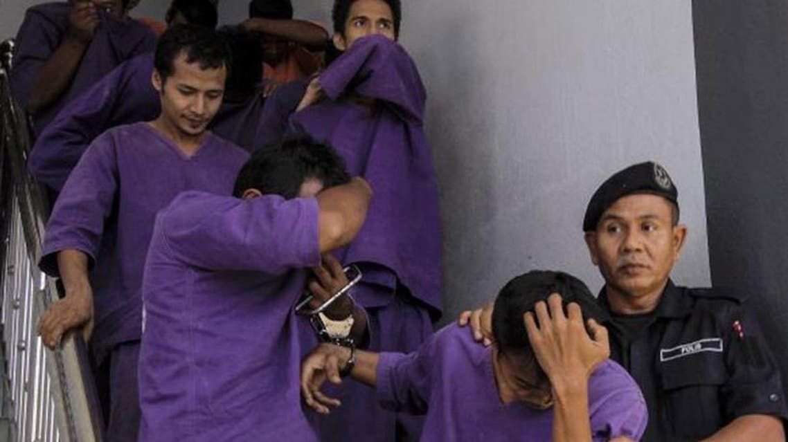 38 رجلاً ينتهكون عرض طفلة ماليزية