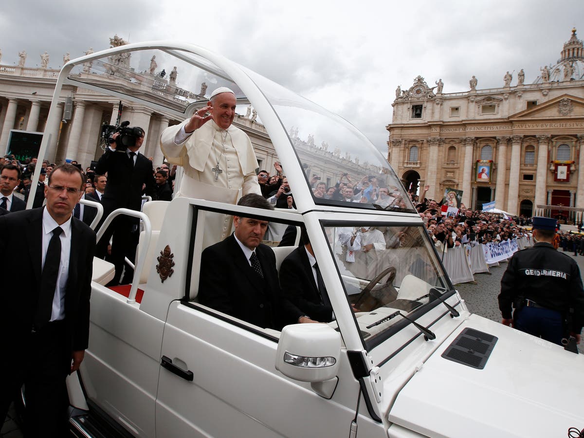 Pope Francis Car