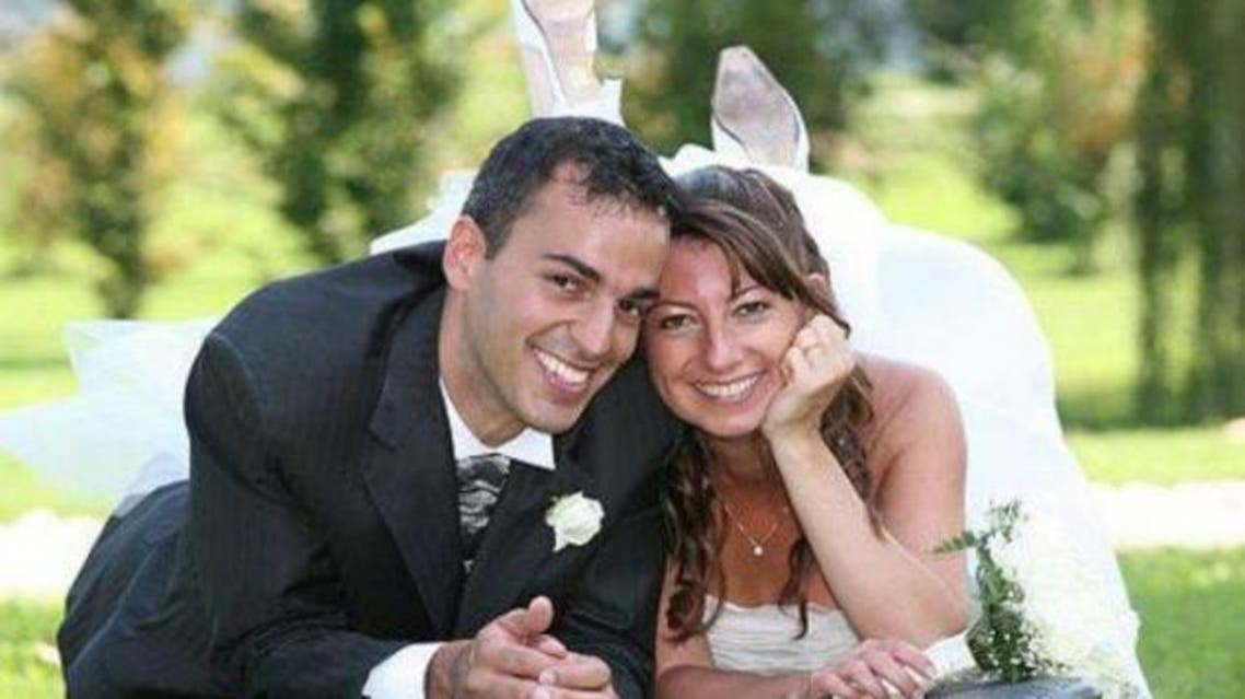 Carlo Lissi - who is accused of a triple murder - pictured on his wedding day with his wife, Cristina Omes. (Photo courtesy of Mesaggero)