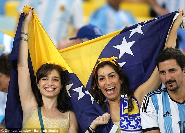 مشجعات كأس العالم البرازيل