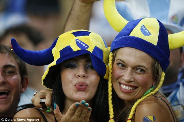 مشجعات كأس العالم البرازيل