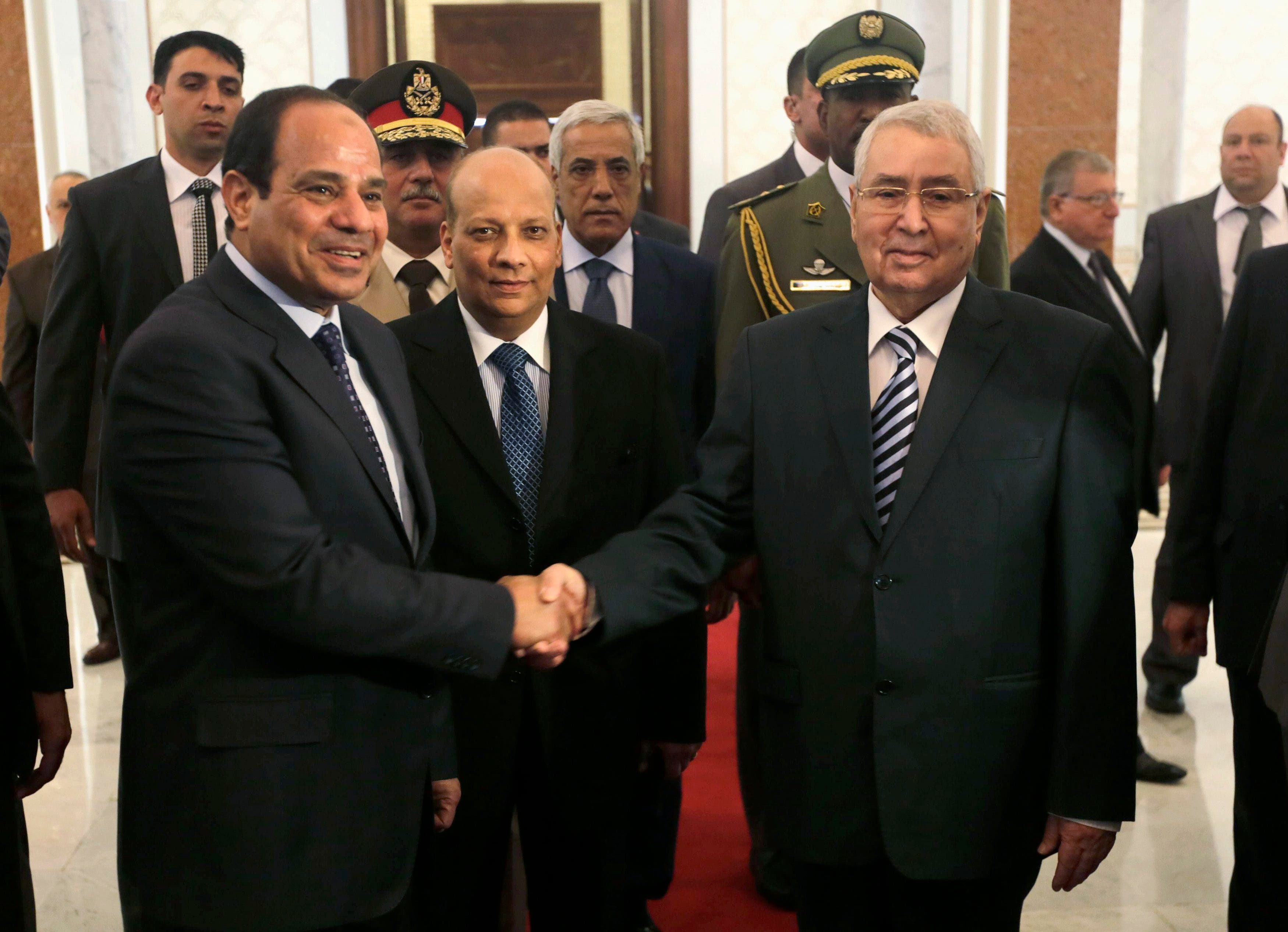 السيسي في الجزائر