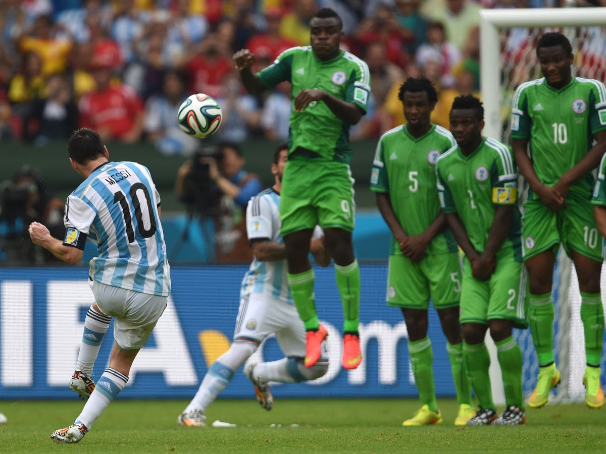 World Cup: Argentina top Group F as Lionel Messi nets twice in 3-2 win over  Nigeria, Football News