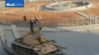 ISIS parades ballistic Scud missile in Syrian town