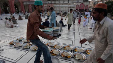 Muslims break their fast in Pakistan