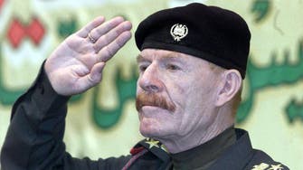 ظل صدام حسين يرحل.. وفاة عزة الدوري