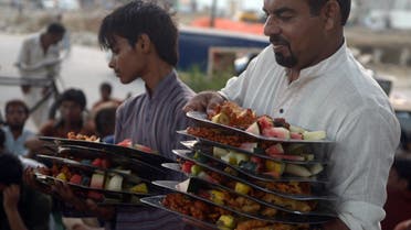 Breaking the Ramadan fast in Pakistan