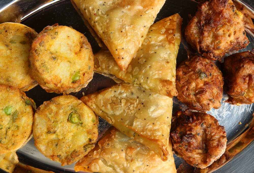 Ramadan recipes: Enjoy hot, crunchy traditional Indian pakoras - Al