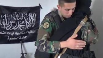 Video shows Lebanese soldier defecting to join Islamist militants