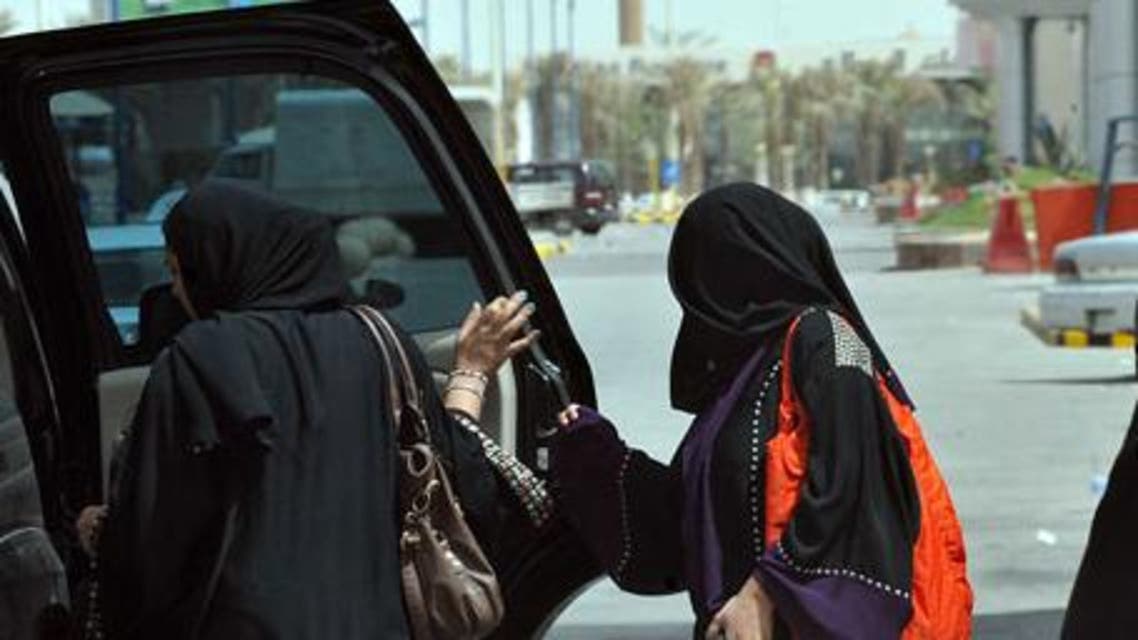 SAUDI-WOMEN-DRIVING-RIGHT-008