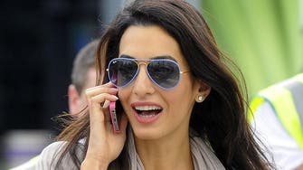 Video: Amal Clooney looks sharp as she meets Greek PM