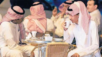 Economists divided over benefits of Saudi scheme to support the jobless