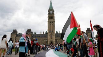 Union of 300,000 Canadian students bids to shun Israel
