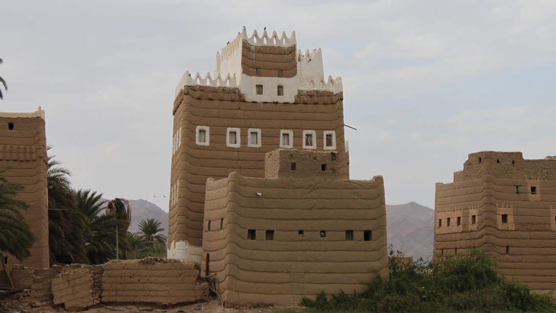 مباني في عسير