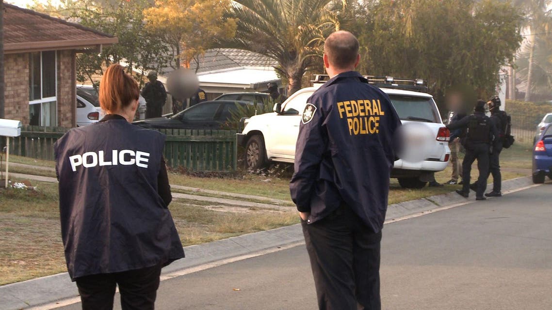 Australian Federal Police arrested two suspects after raiding an Islamic center in Brisbane September 10, 2014. (AFP)
