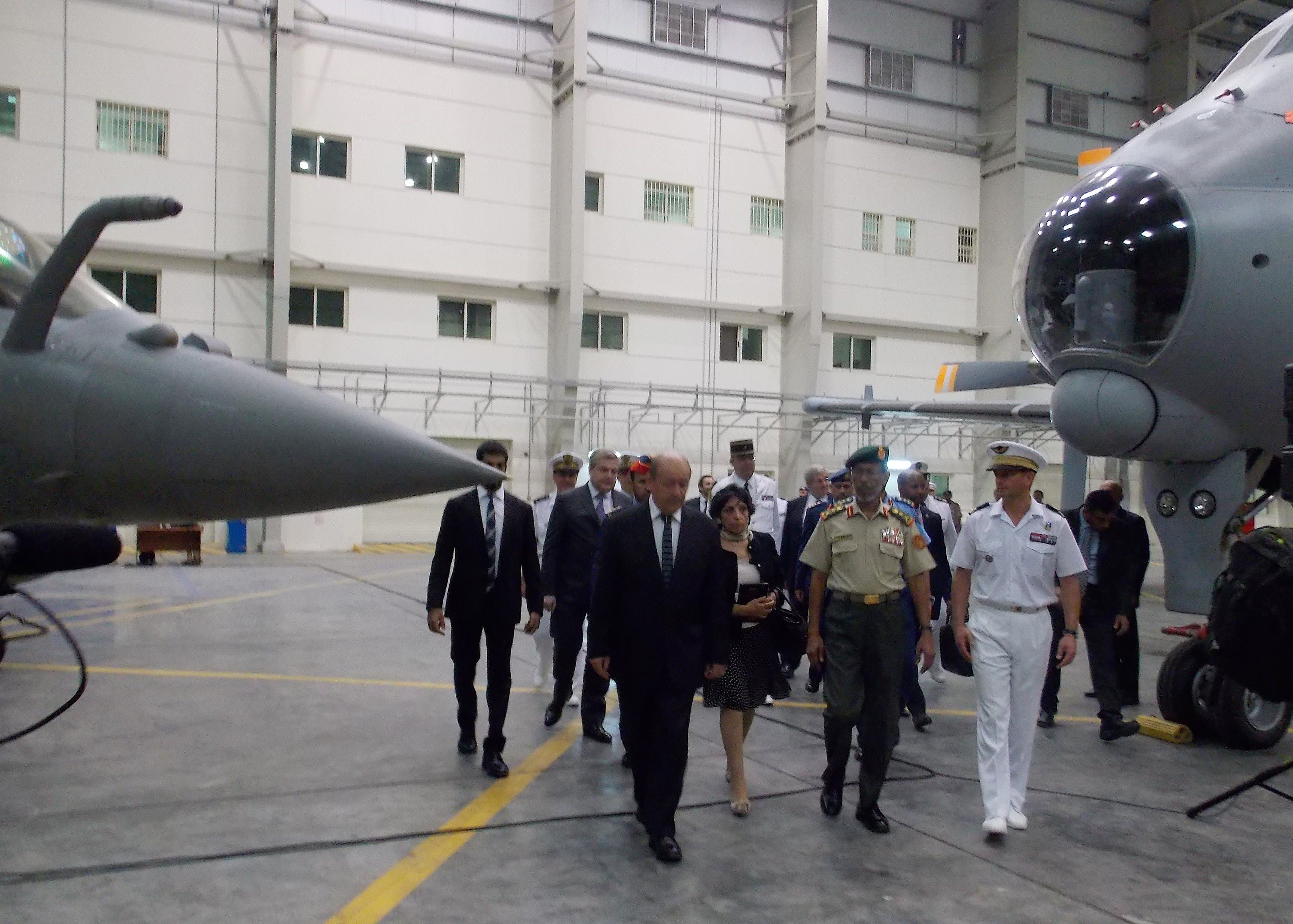 French Defence Minister in UAE AFP