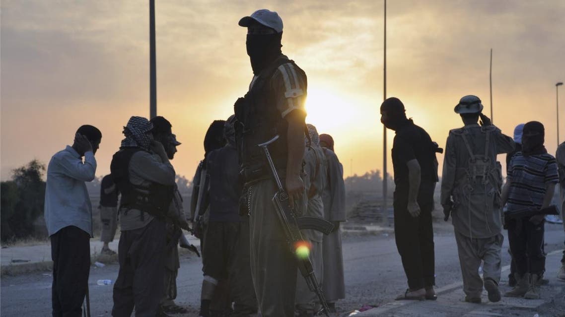 isis iraq reuters