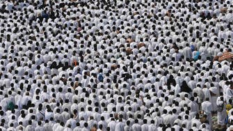 Pilgrims throng Mount Arafat as Hajj reaches climax