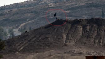 Video: ISIS raises flag in Syria town bordering Turkey