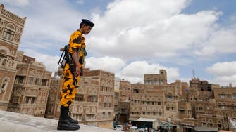 Suspected Qaeda attack kills two Yemen soldiers 