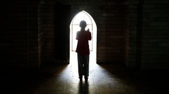 Iraqi Yazidi girl tells of captivity in ISIS group