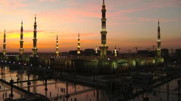 prophet mosque madinah Masjid Al Nabawi Shutterstock